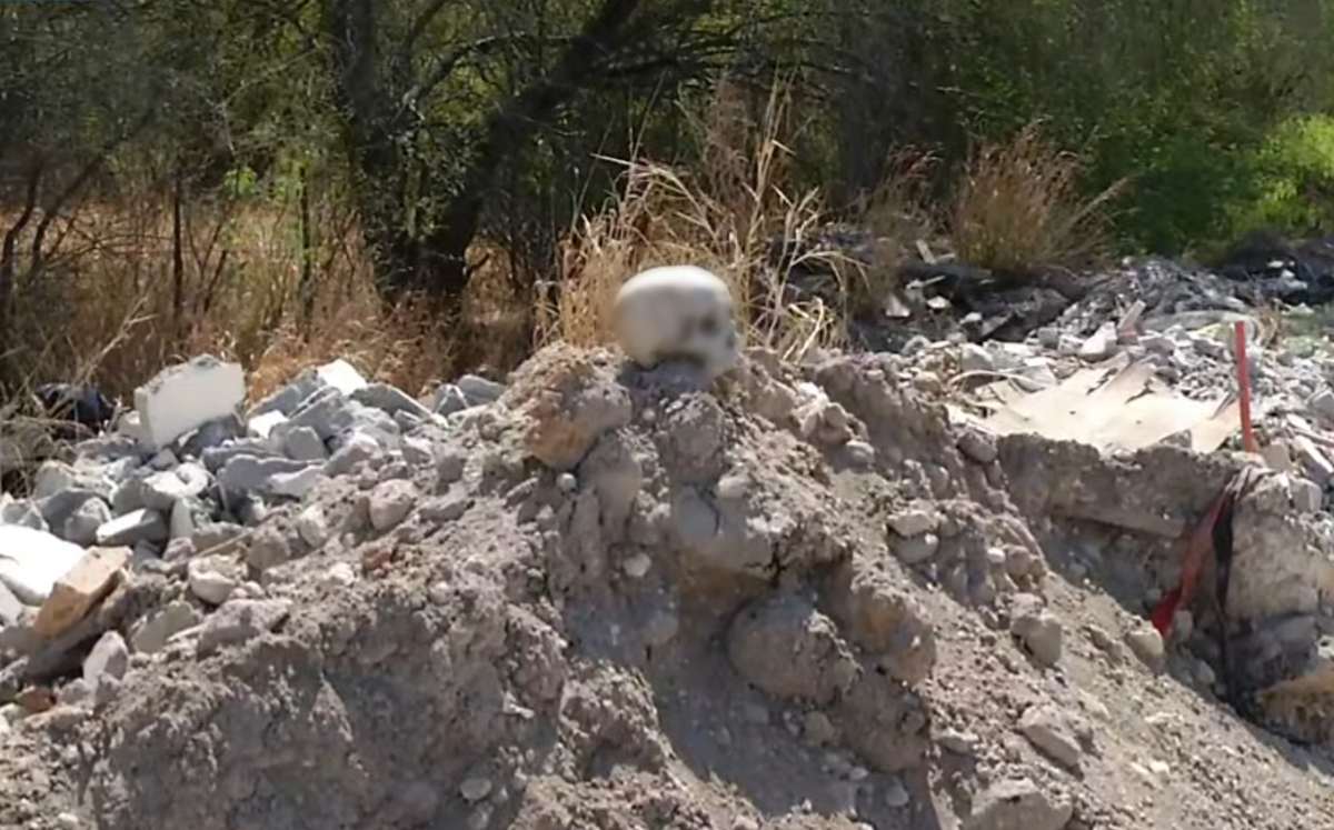 Hallan presuntos restos humanos en la colonia Nueva Santa Rosa, en Apodaca. | Especial