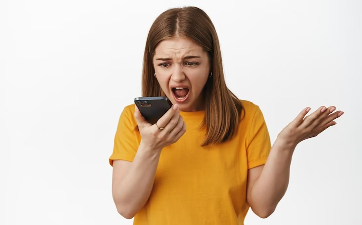 Mujer bloquea a su jefe | Freepik