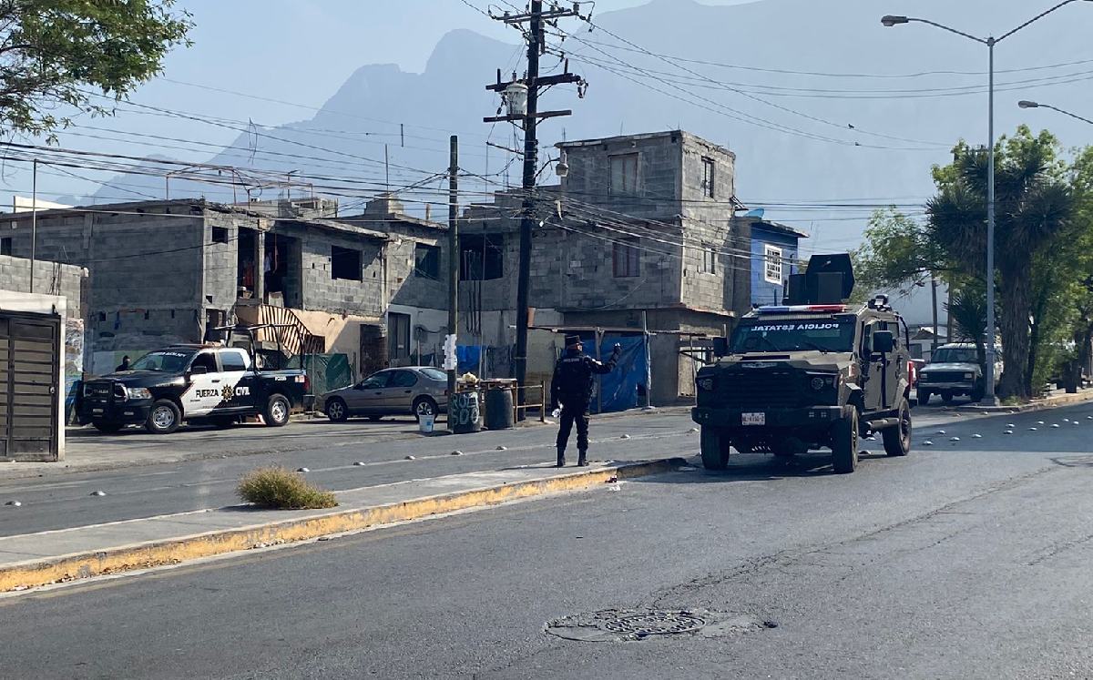 Atacan a balazos a dos elementos de Fuerza Civil en Santa Catarina | Miranda Arias