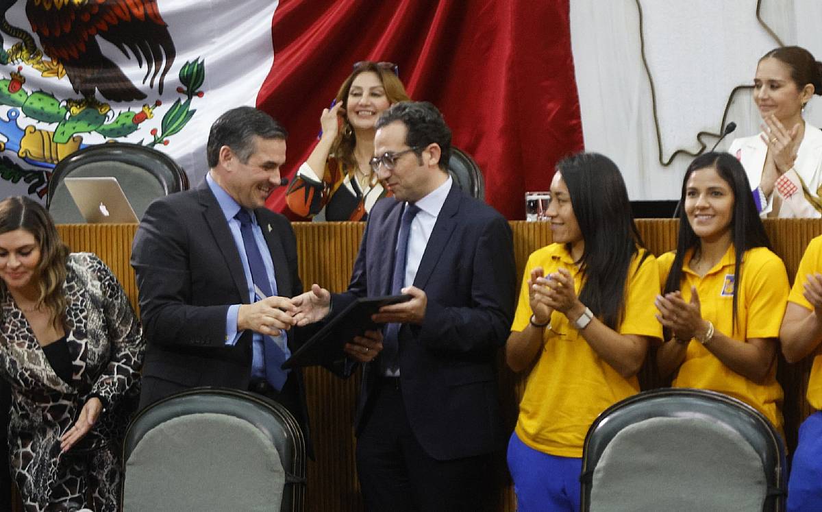 Congreso reconoce campeonato de Tigres / Daniel Santillán