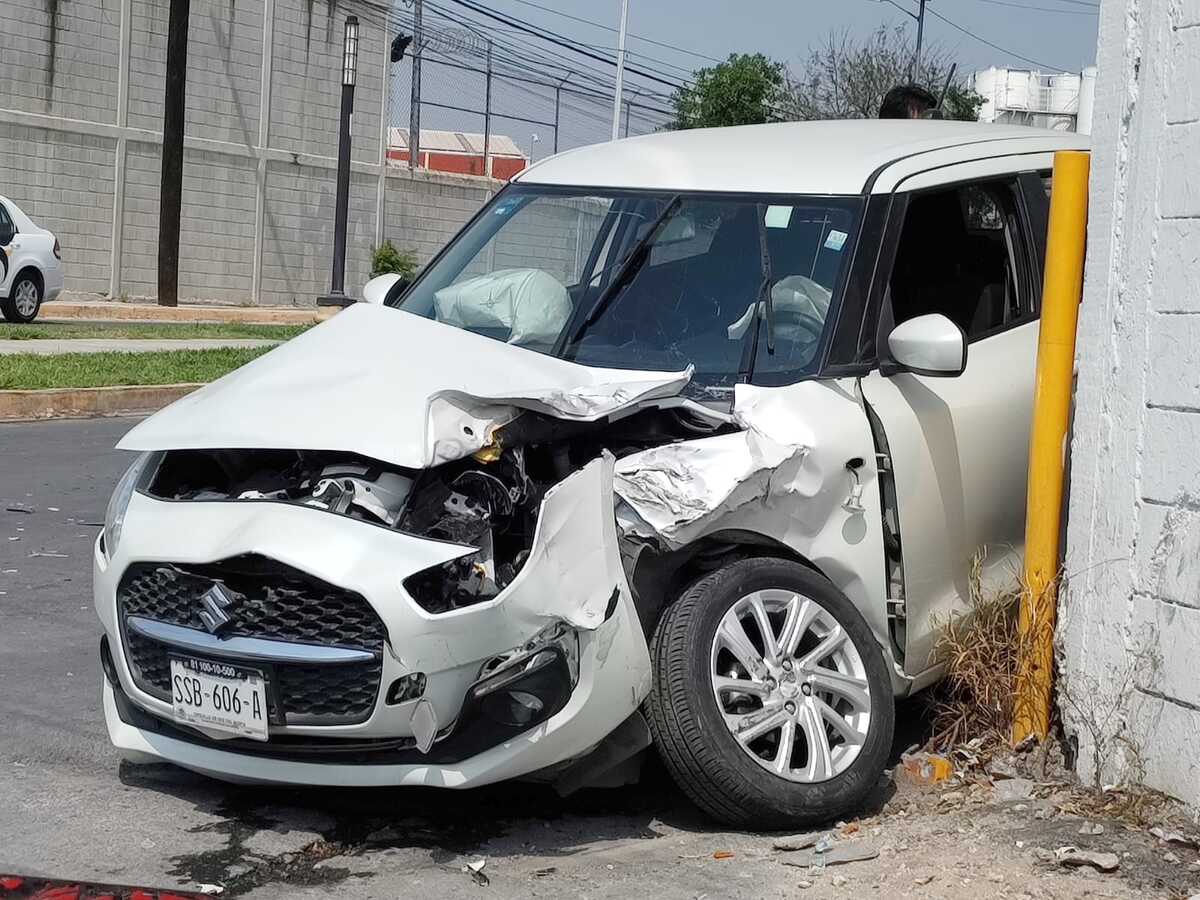 Se registra choque de crucero en San Nicolás / Agustín Martínez