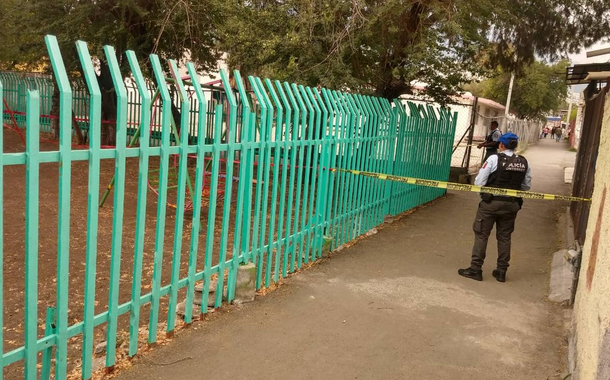 Avientan 2 bombas molotov adentro de kinder en Monterrey | Sandra González