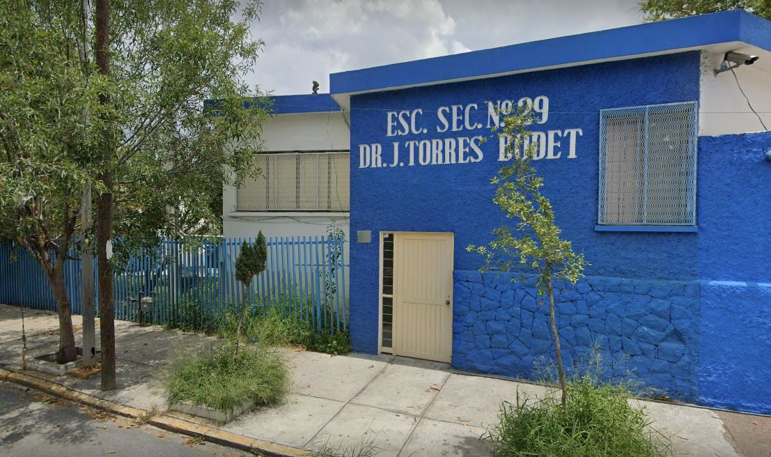 Dos videos develan el altercado entre dos alumnas de la secundaria. | Cortesía