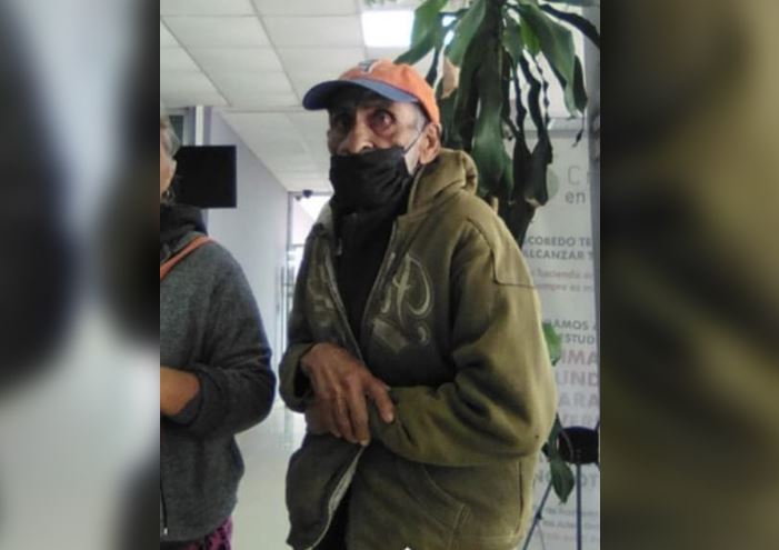 El hombre fue llevado a las instalaciones de la Secretaría de Seguridad para recibir atención médica. | Cortesía