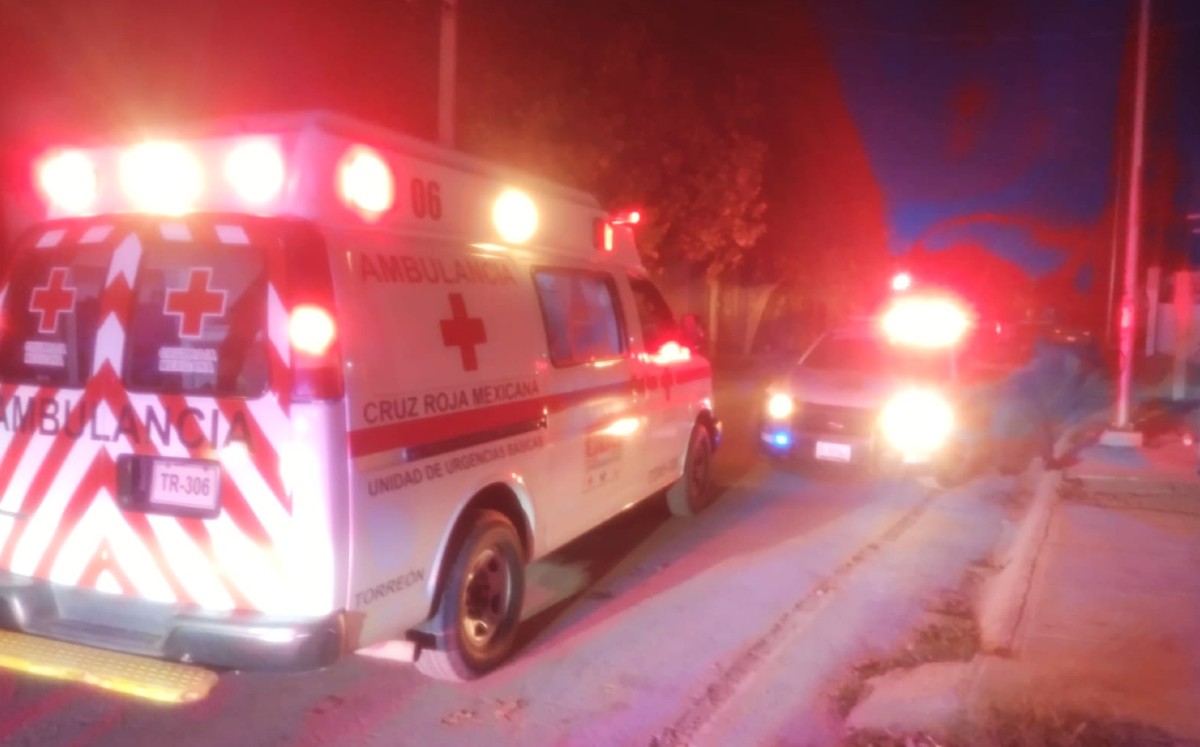 En la colonia Ampliación Zaragoza Sur de Torreón, un hombre fue herido con objeto punzocortante por su novia.