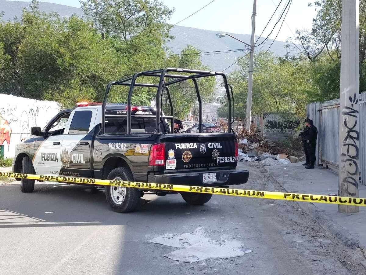 Elementos de Fuerza Civil atendieron el reporte del hallazgo del cuerpo. | Agustín Martínez