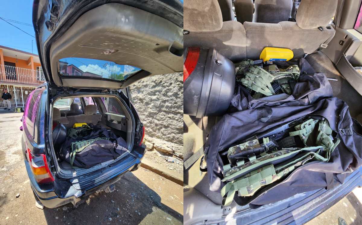 Hallan arsenal dentro de vehículos abandonados tras balacera en Galeana.  | Especial