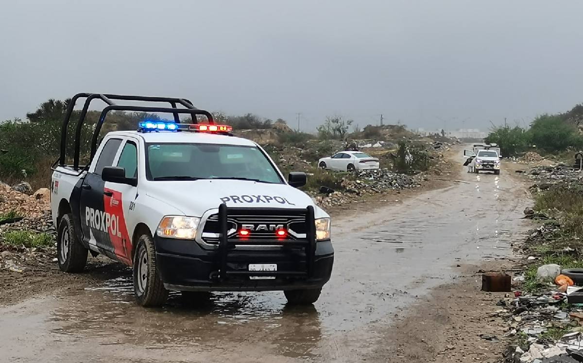 Hallan muerto a un hombre en la colonia Alianza Real, en Escobedo. | Alexandra Amao