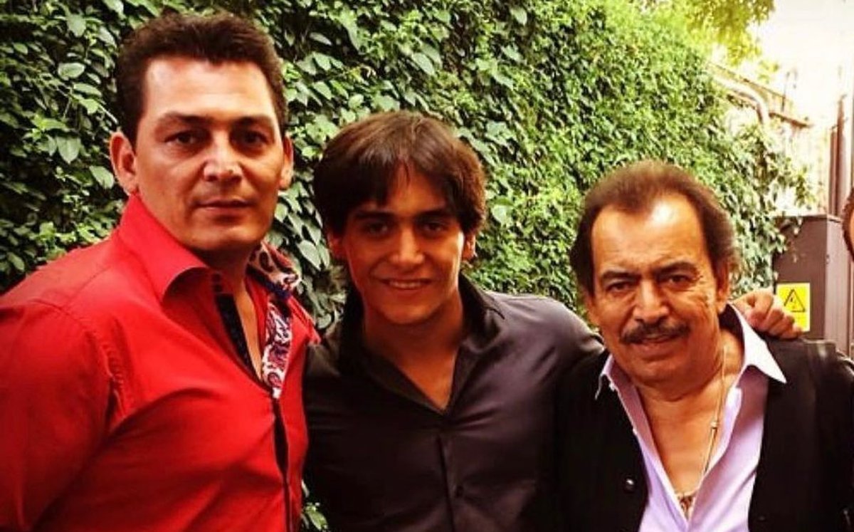 Juan Manuel Figueroa compartió una foto con Julian y Joan / Instagram.