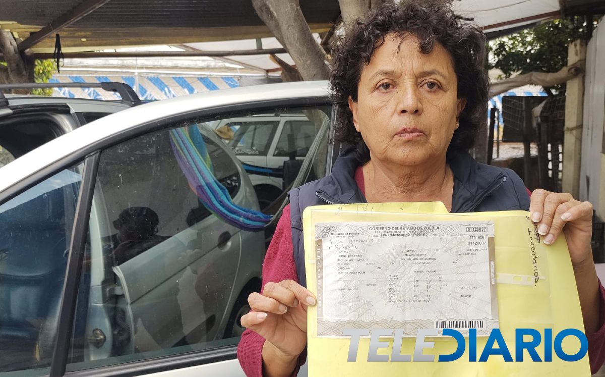 Afectada en Verificentros de Puebla / Jesús Zavala
