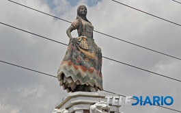 Historia del monumento a la China Poblana y el olvido al que se encuentra sometido.