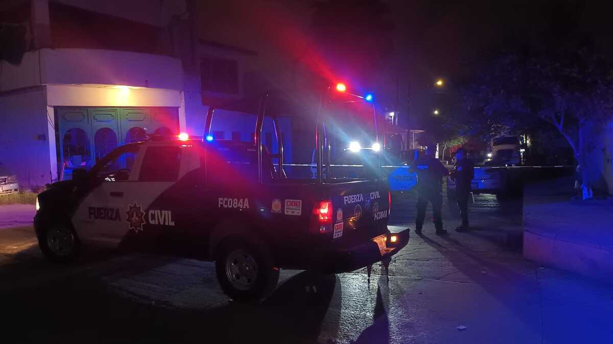 Peritos buscaron indicios del ataque y lograron ubicar casquillos de arma de fuego. | Israel Santacruz