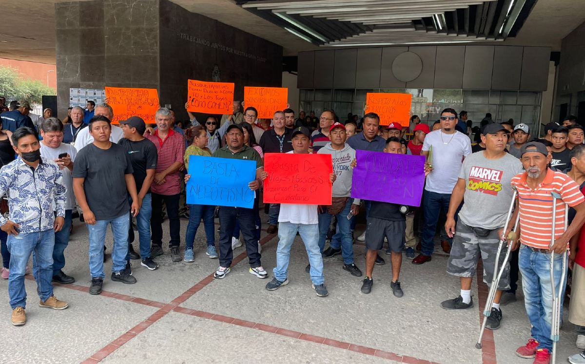 Comerciantes exigen mejor trato en NL | Especial