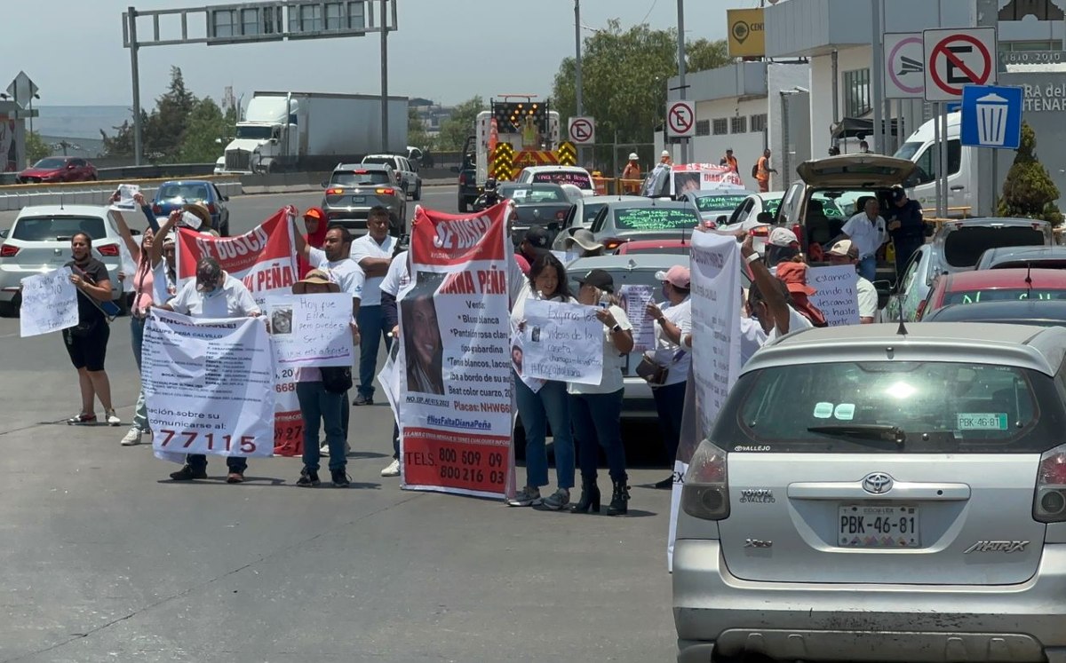 Familia de Diana Peña durante manifestación en la carretera/ Especial
