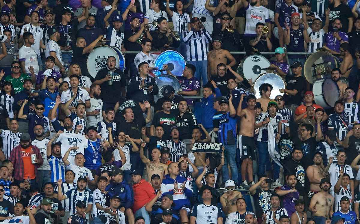 La Adicción / Mexsport