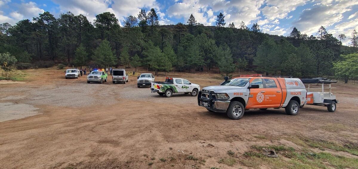 Protección Civil de Nuevo León brinda apoyo en combate a incendio en el estado de Coahuila. | Cortesía