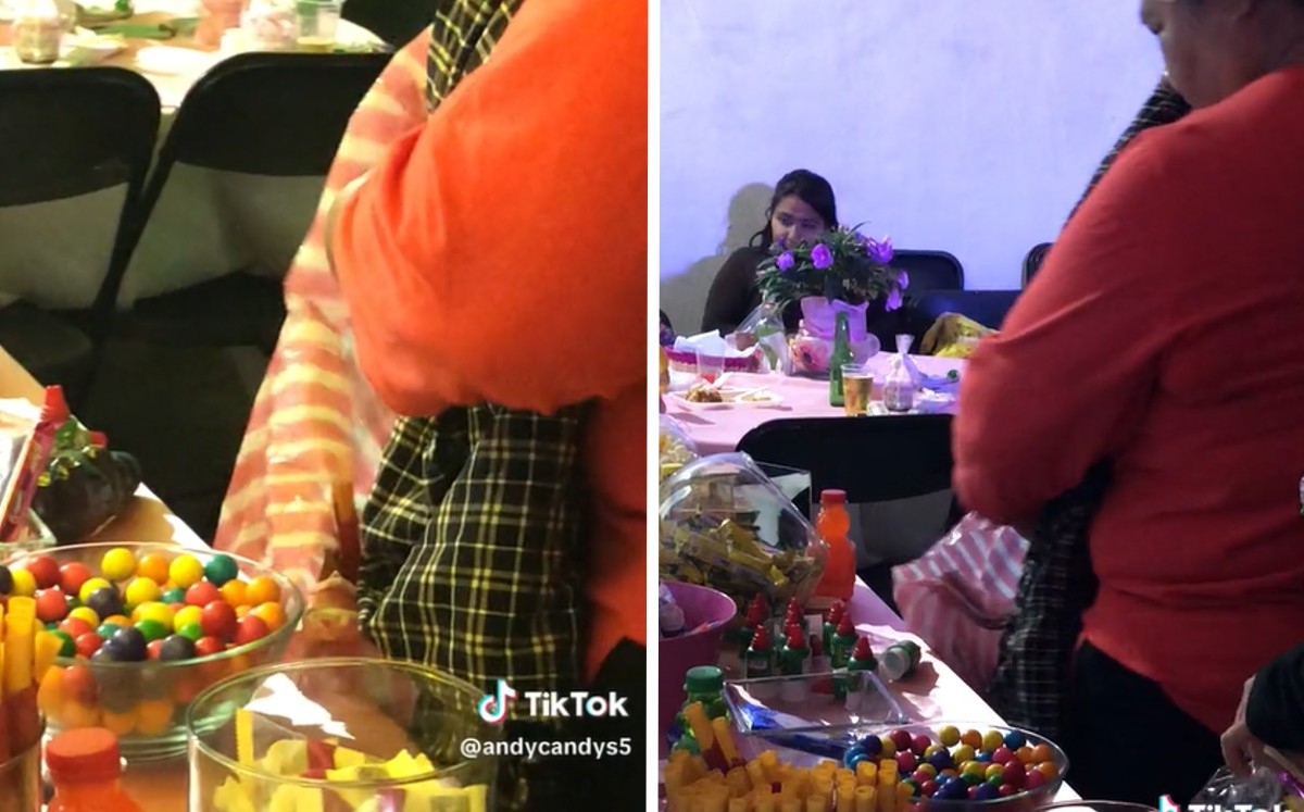 Mujer que aprovechó para tomar puños de dulces de una mesa de postres / Especial