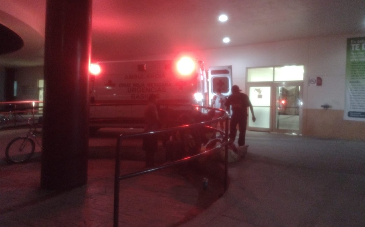 Atacan a joven con un bat y machete en Villas del Bosque en Torreón