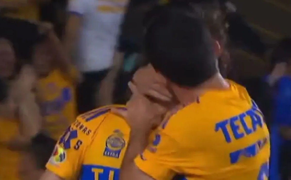 Beso Vigón Córdova │ Captura.