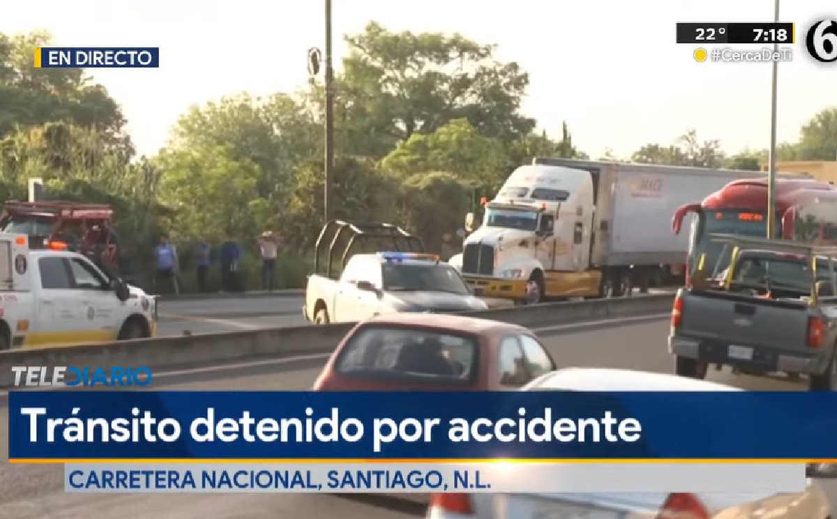 Chofer de tráiler choca en Carretera Nacional │ Telediario.