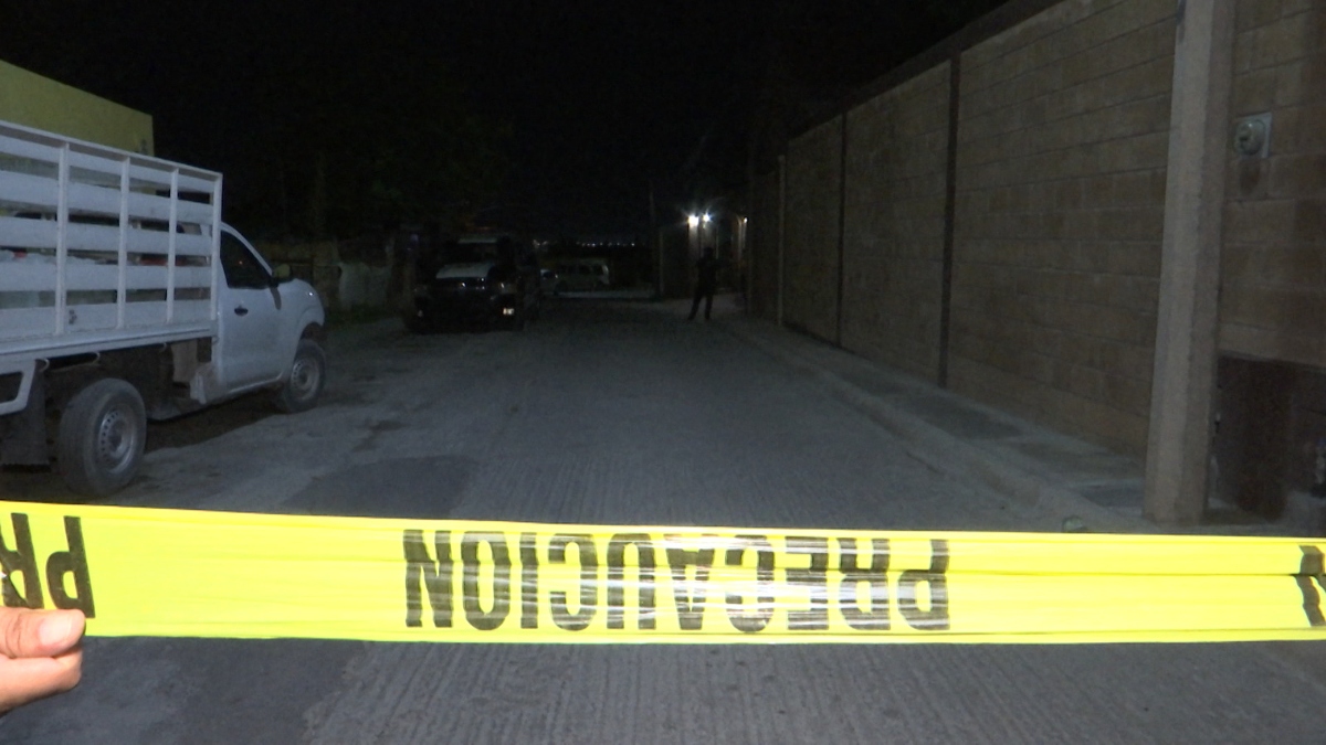Encuentran a hombre en estado de descomposición al interior de su casa en Saltillo.