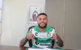 Duván Vergara, atacante de Santos Laguna que recién llegó al club proveniente de los Rayados del Monterrey habló de su llegada a los guerreros