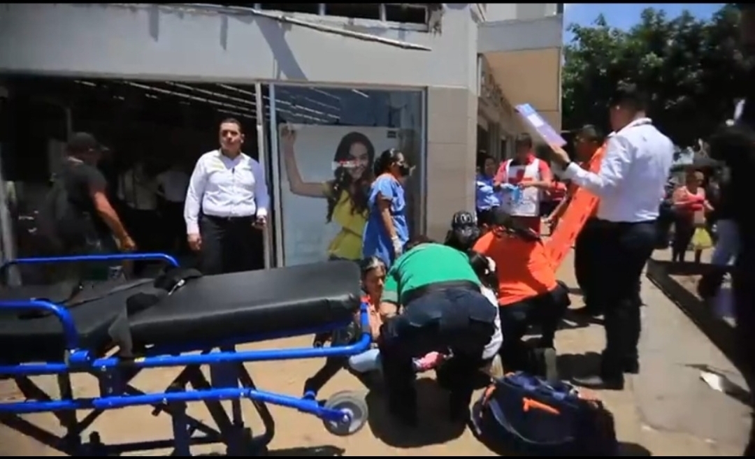 Espectacular cae sobre mujeres/ Especial
