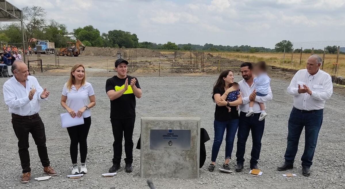 Samuel García de gira en General Terán. / Especial