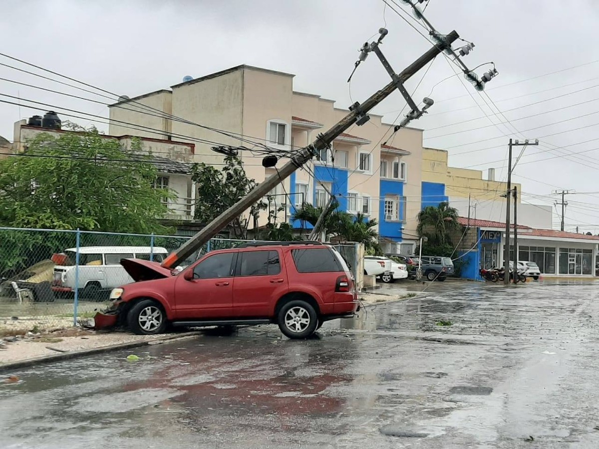 Un poste en mal estado puede generar graves consecuencias.