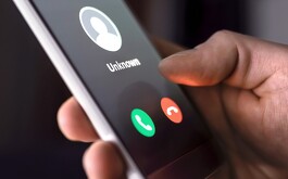 El 60% de las llamadas que recibe el equipo de emergencias en el 911 son falsas.