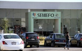Un joven de 18 años murió después de que el auto en el que viajaba sufriera una ponchadura de llanta en la carretera Durango-Mezquital.