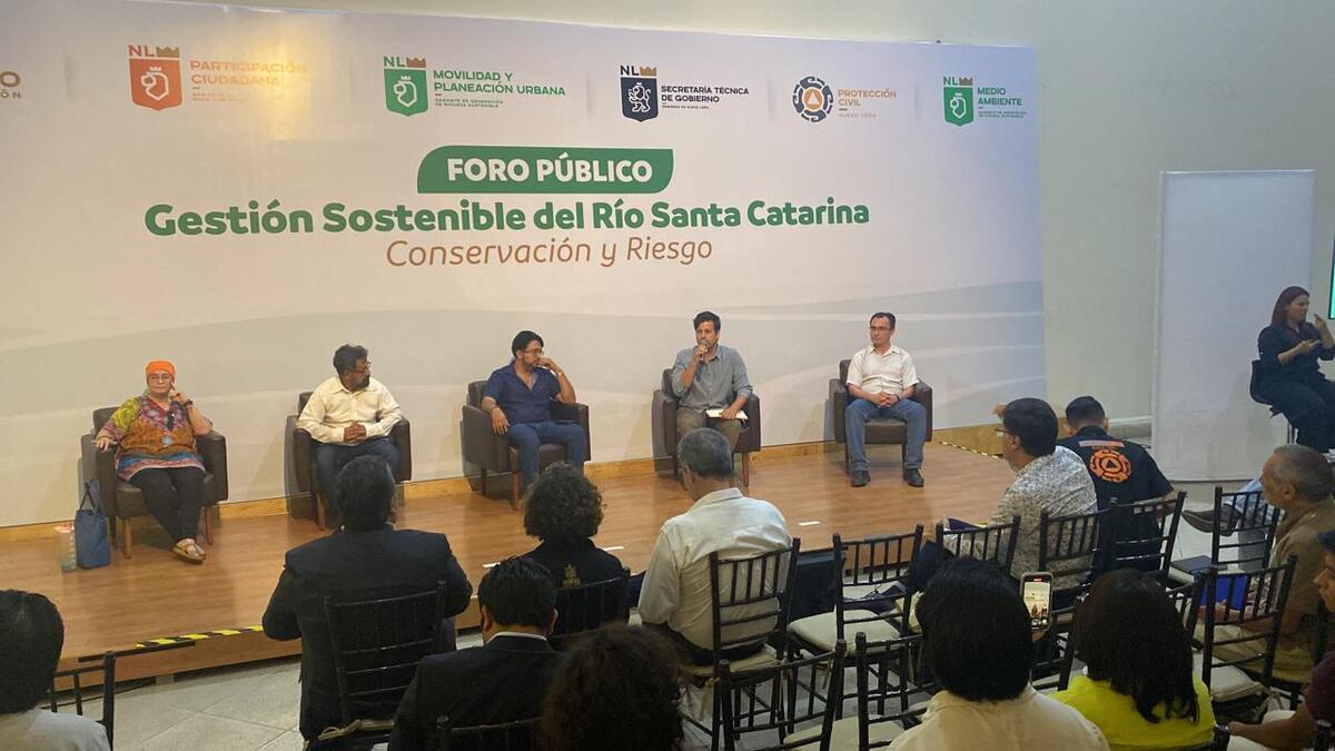 Foro por desmonte en Río Santa Catarina / Erik Solheim