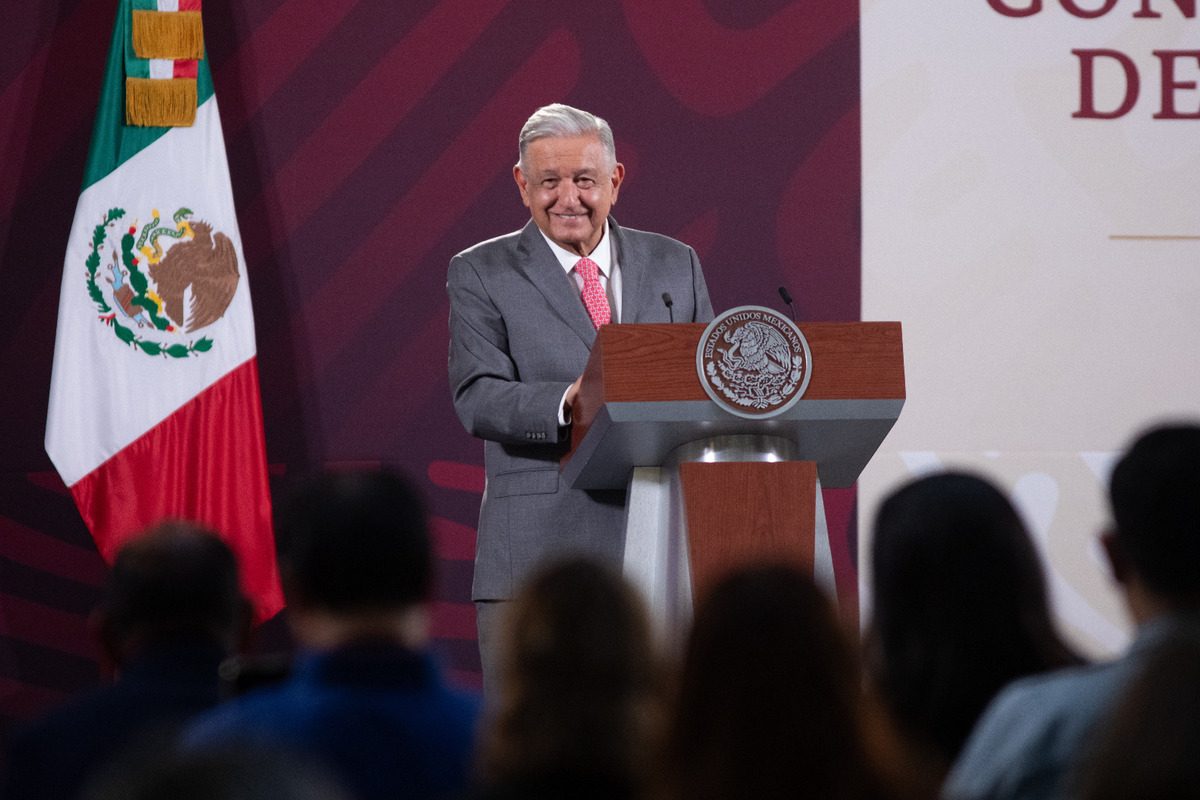 El presidente mencionó que una meta de su gobierno es alcanzar el aumento del 100 por ciento en el salario mínimo. | Cortesía