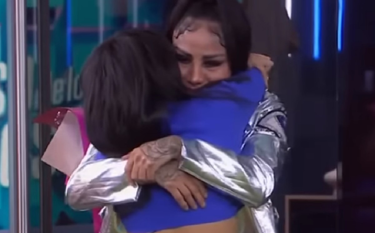 Internautas se extrañaron por la actitud de la Barby.