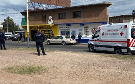 Un hombre disparó en contra de una mujer dueña de una agencia de viajes y después se disparó a sí mismo en la colonia Francisco Zarco de Durango.