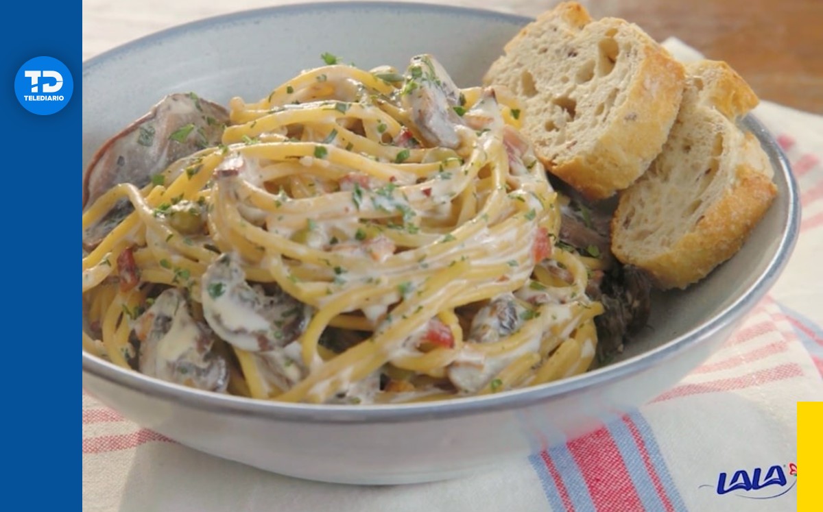 Recates de comida: espagueti cremoso con champiñones