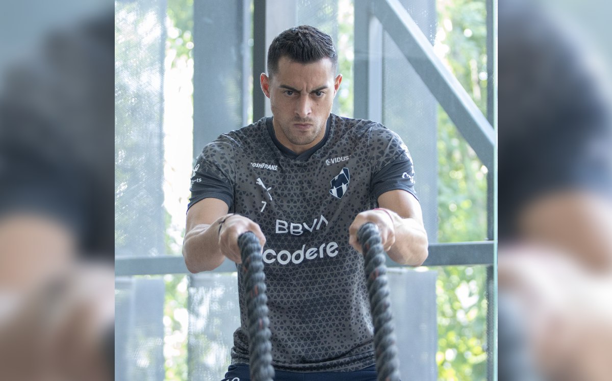 Rogelio Funes Mori en el gimnasio / CORTESÍA: @Rayados
