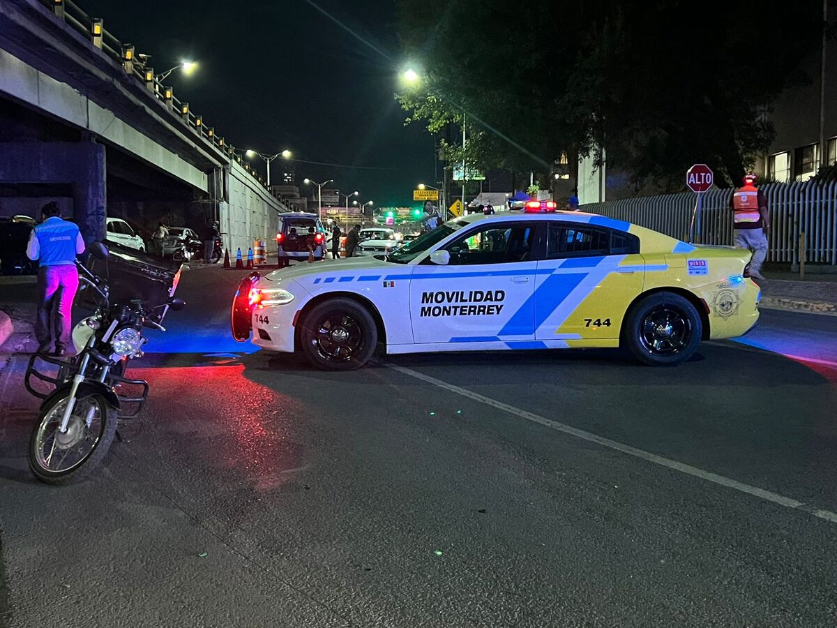 Atropellan a hombre en Monterrey / Mayte Villasana