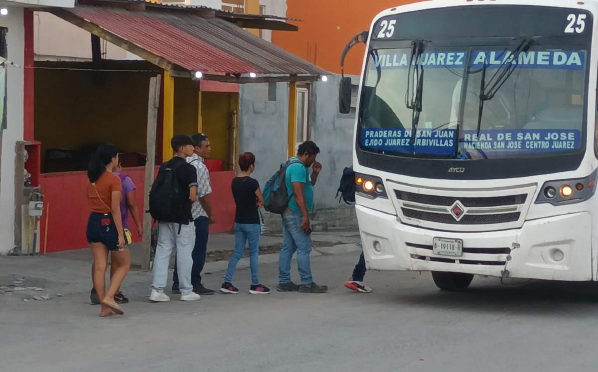 Usuarios del transporte público pidieron a la autoridad revisar la Ruta 68. | Fabricio Gallegos