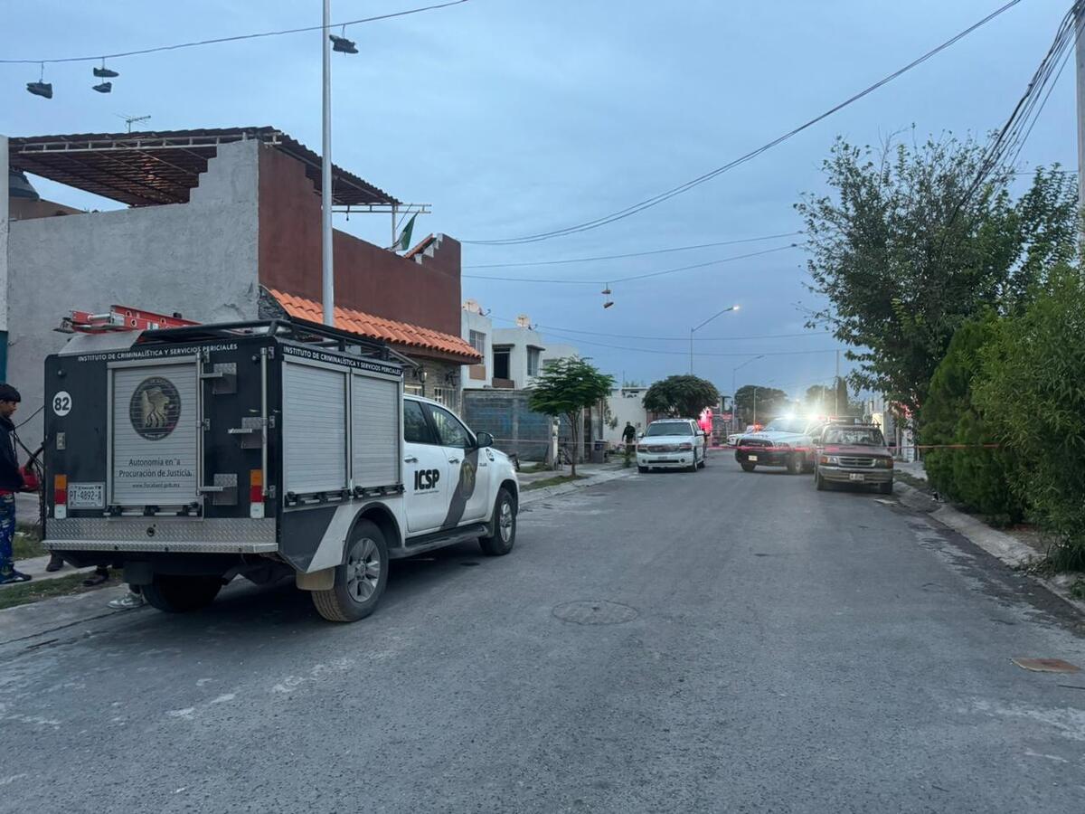 Hombre muere acuchillado en colonia Laderas de San Miguel / Marcela Cuevas