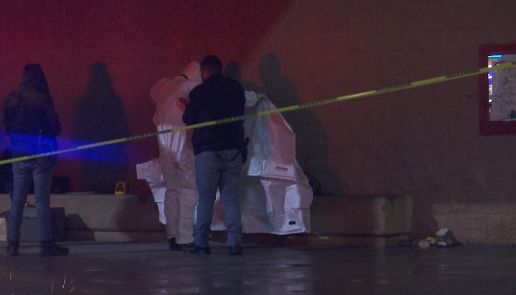 Muere hombre afuera de tienda comercial ubicada en Saltillo.