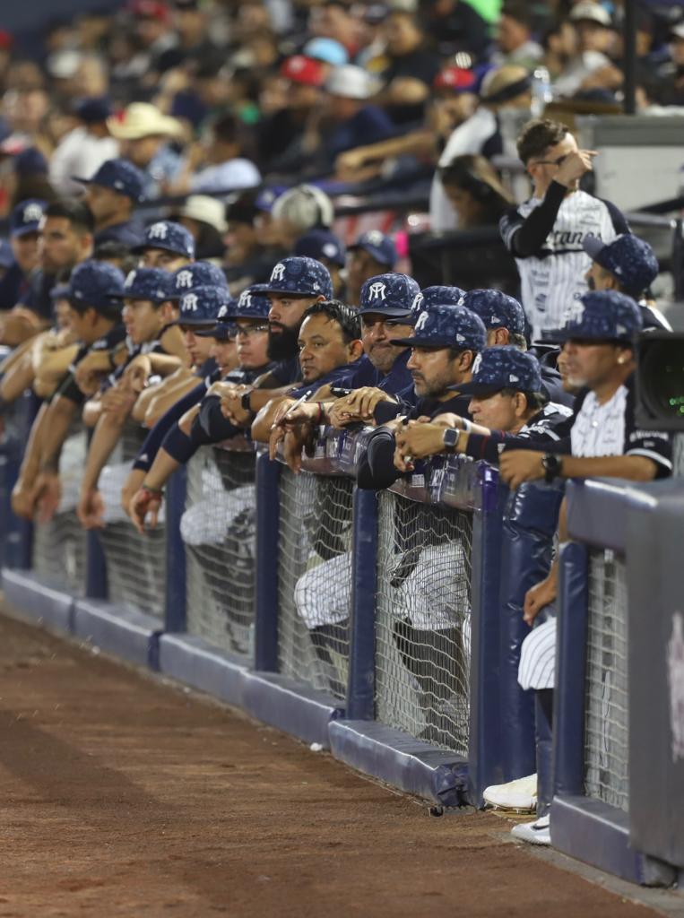 @SultanesOficial. /