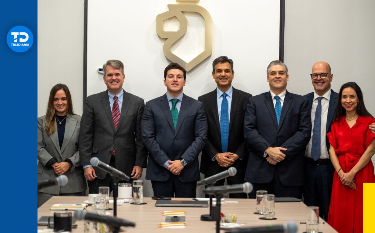 Samuel García con directivos de Honeywell | Especial