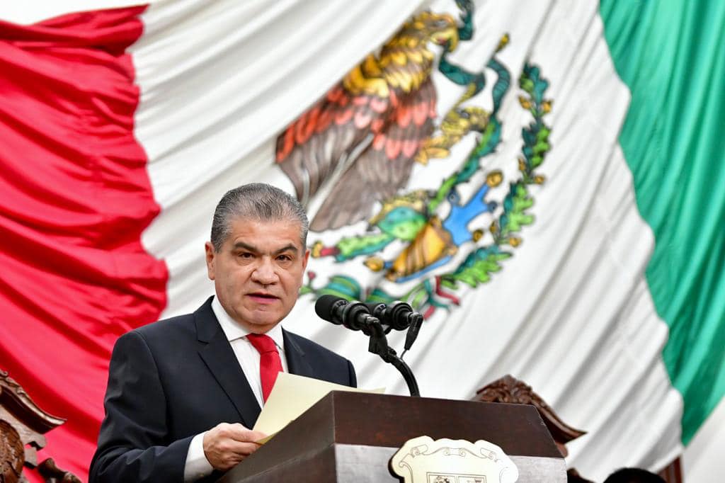 Miguel Riquelme rindió este jueves su último y sexto informe de gobierno de Coahuila.| Tomada de facebook @miguelangelriquelme