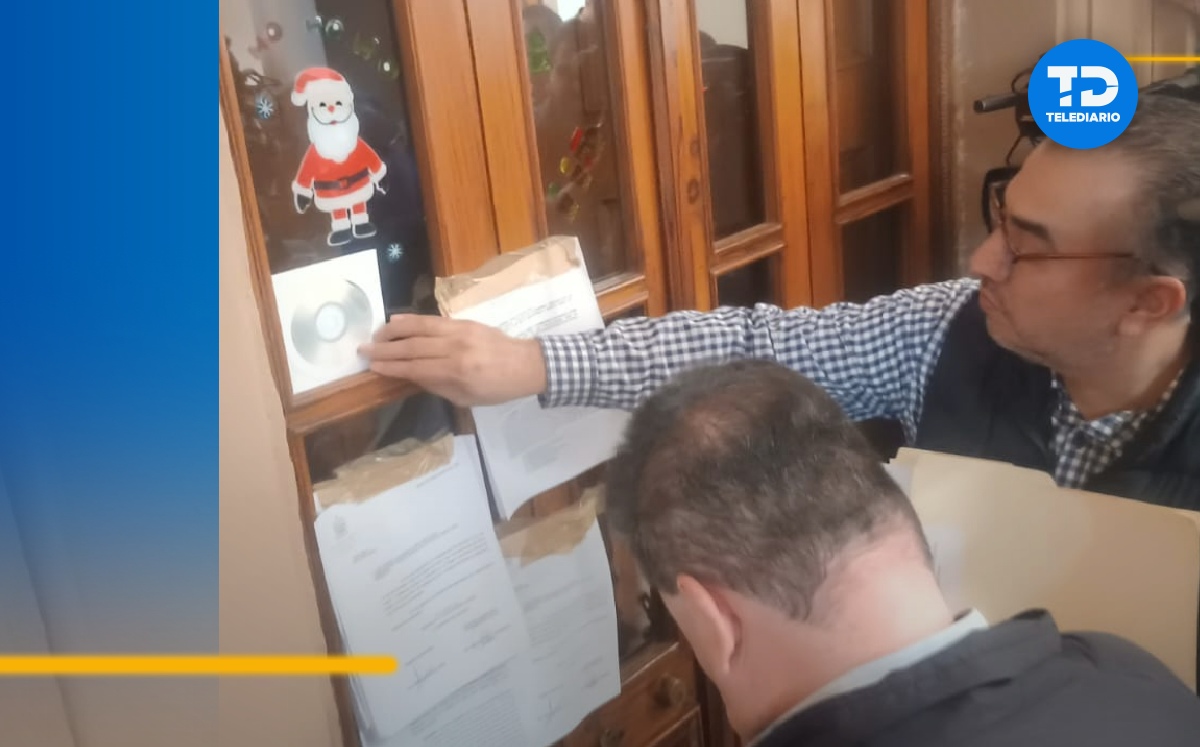 Pegan acuerdo de gobernador interino en Palacio de Gobierno | Especial