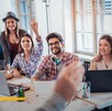 Los talleres gratuitos están dirigidos a personas de entre 10 y 29 años. Los talleres gratuitos están dirigidos a personas de entre 10 y 29 años.