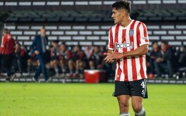 El argentino Santiago Núñez, viajará este miércoles a México para incorporarse a Santos Laguna, club con el que llegó a un acuerdo la víspera de Navidad