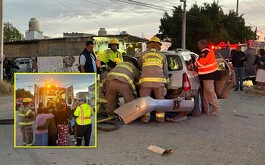Niño termina prensado tras fuerte accidente en Torreón; patrulla impactó vehículo en el que viajaba con su familia