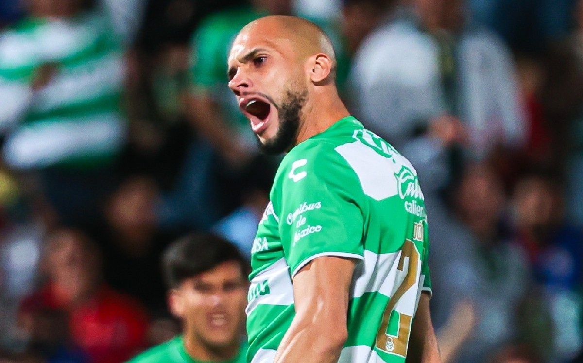 Matheus Dória reconoce que en Santos todavía hay qué corregir | Foto: Mexsport
