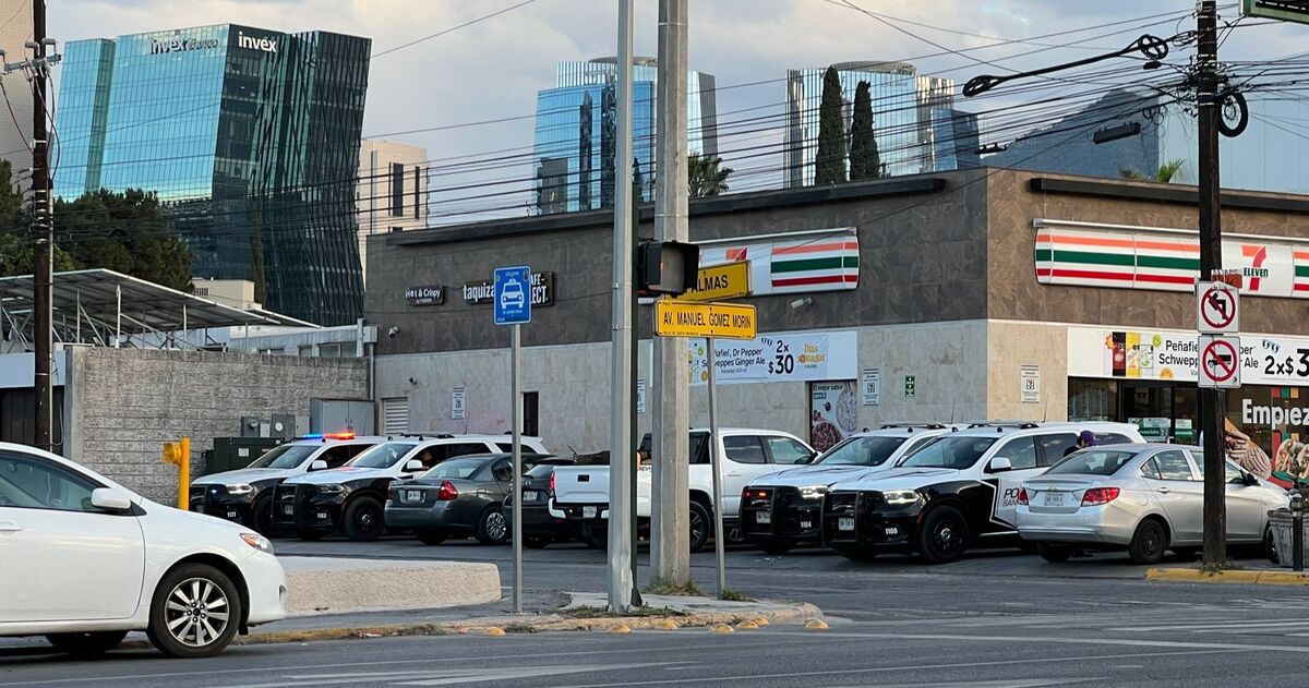 Filtros de seguridad en San Pedro / Mayte Villasana